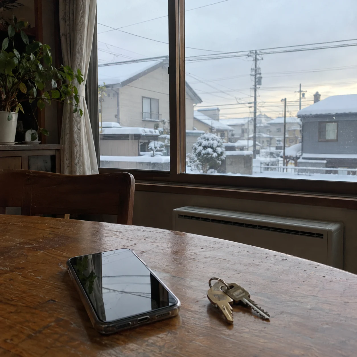 暮らしの中で実家を思う場面